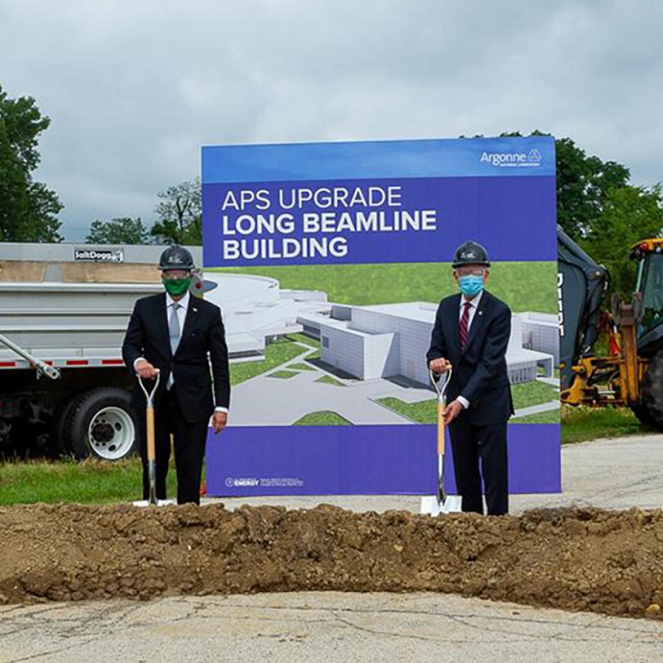 Leaders break ground on the Long Beamline Building, part of the upgrade to the APS.